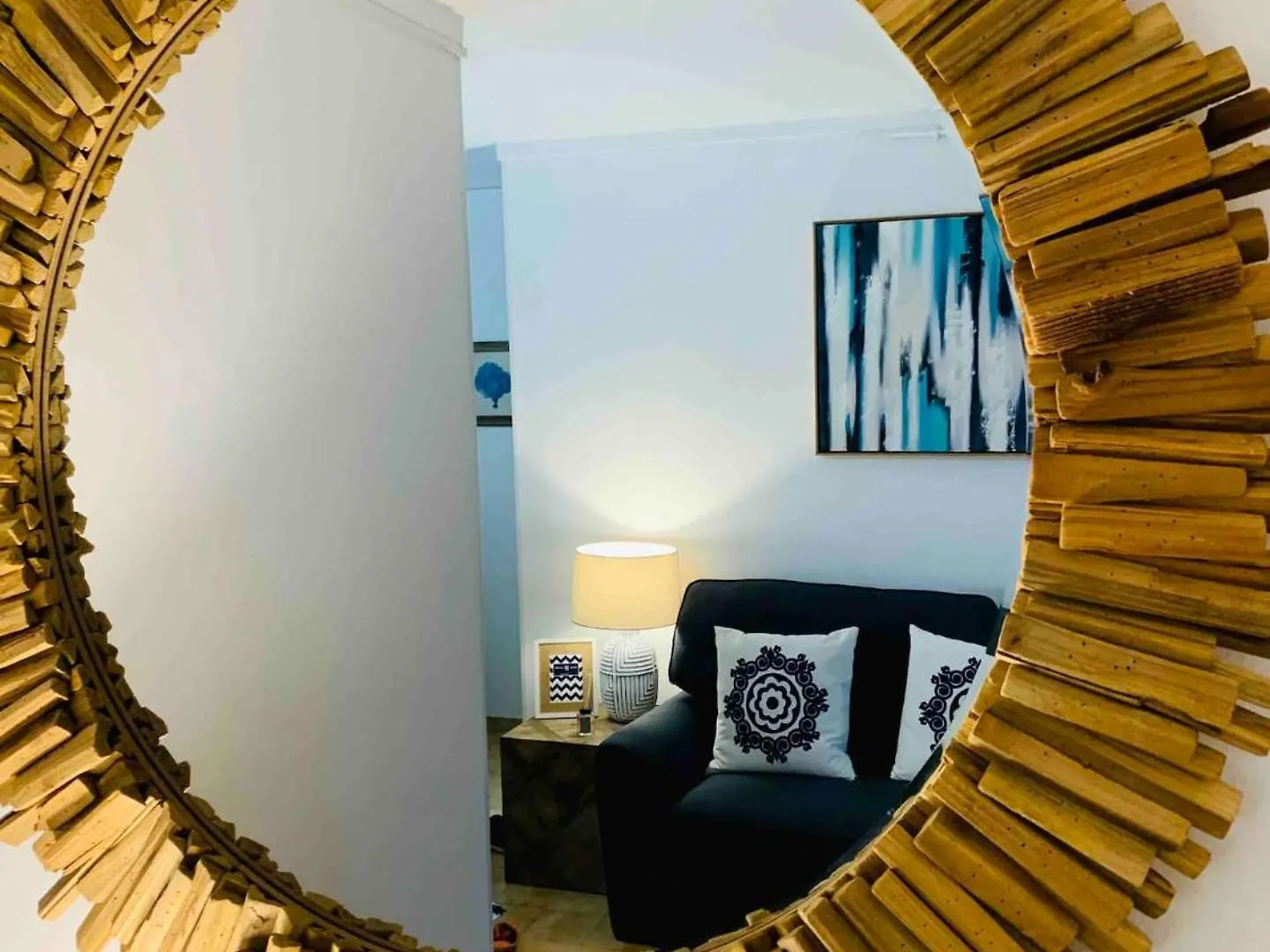 Stylish Apartment With View Portimao